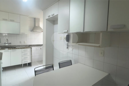 Cobertura à venda com 3 quartos, sendo 1 suíte,  em Tijuca, Rio de Janeiro, RJ