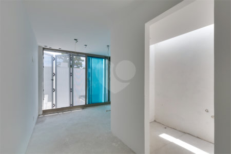 Casa à venda com 3 suítes no condomínio Residencial Heron 140, São Paulo - SP