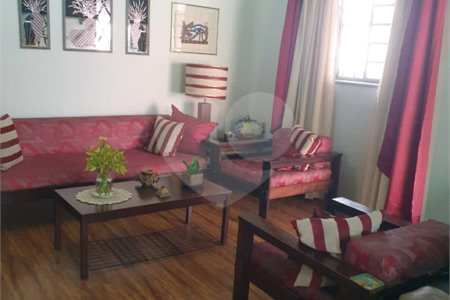Casa à venda com 2 quartos, sendo 1 suíte, em Jardim das Bandeiras, São Paulo, SP