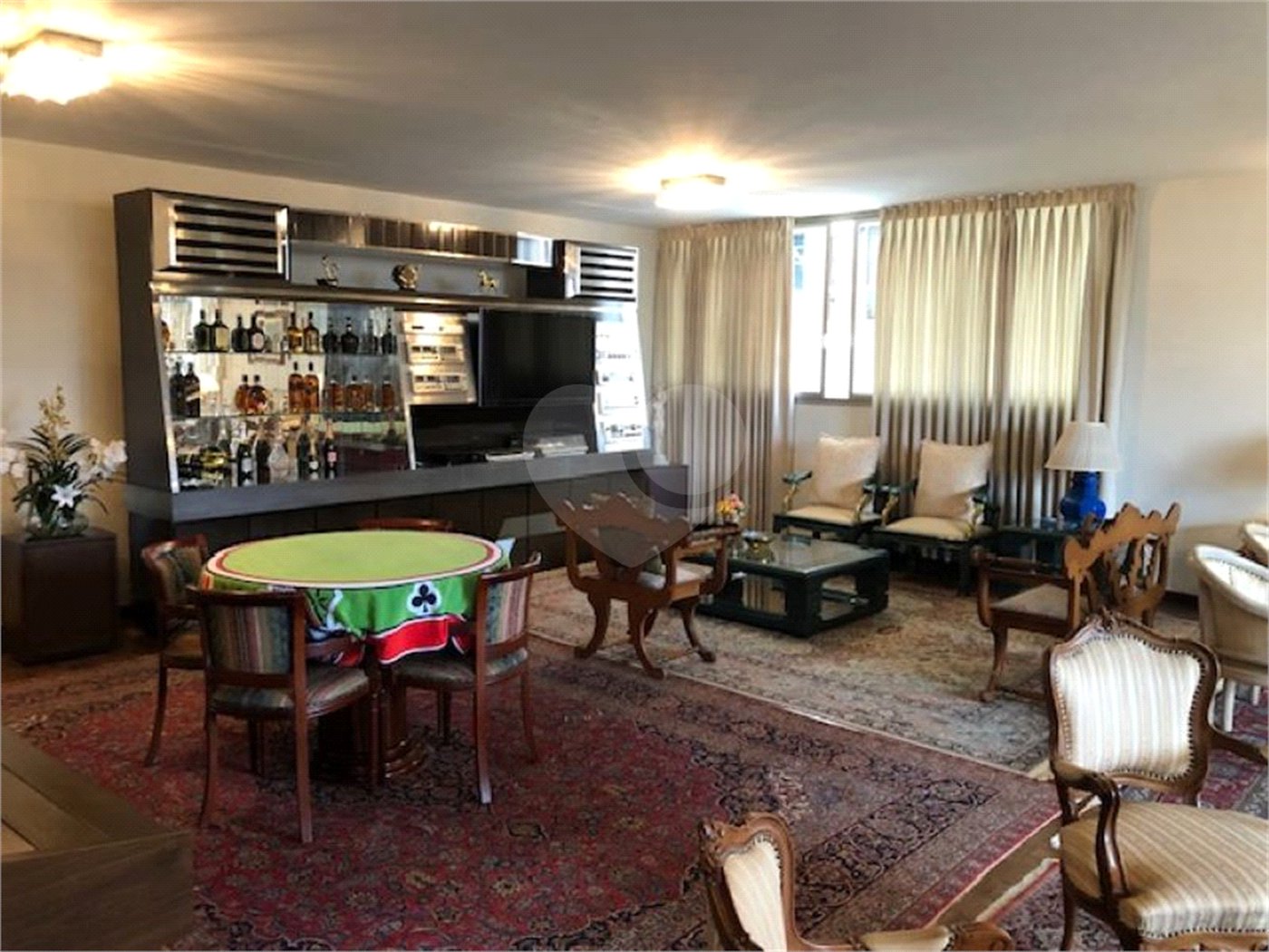 Apartamento à venda com 4 quartos, sendo 2 suítes, em Bela Vista, São Paulo, SP