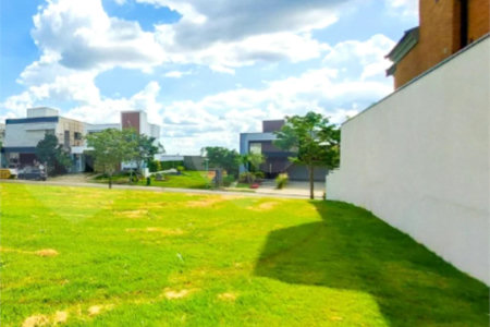 Terreno à venda no condomínio Alphaville Nova Esplanada 1, Votorantim - SP