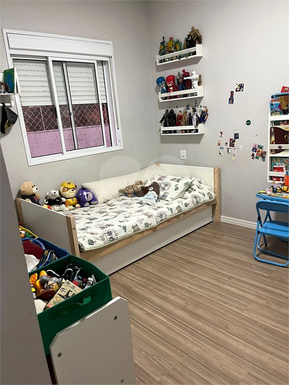 Casa à venda com 3 quartos, sendo 1 suíte,  no condomínio Villagio Imperiale, Louveira - SP