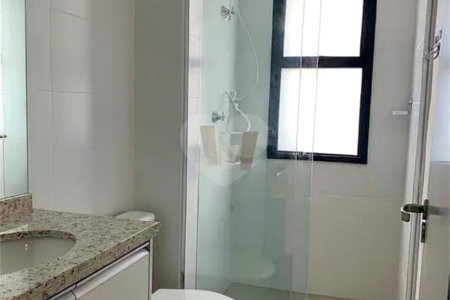 Apartamento à venda ou para alugar com 2 quartos, sendo 1 suíte,  no Centro, Araraquara, SP
