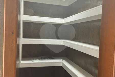 Casa à venda com 3 suítes no condomínio Aruã, Mogi das Cruzes - SP