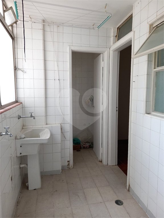 Apartamento à venda com 3 quartos, sendo 1 suíte, em Pinheiros, São Paulo, SP