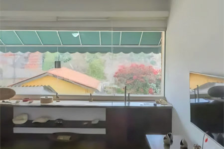 Sobrado à venda com 3 quartos, sendo 1 suíte, em Vila Universitária, São Paulo, SP