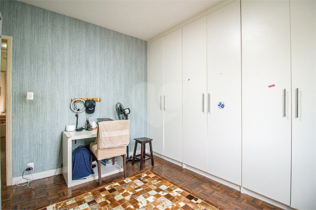 Sobrado à venda com 3 quartos, sendo 1 suíte, em Chácara Monte Alegre, São Paulo, SP