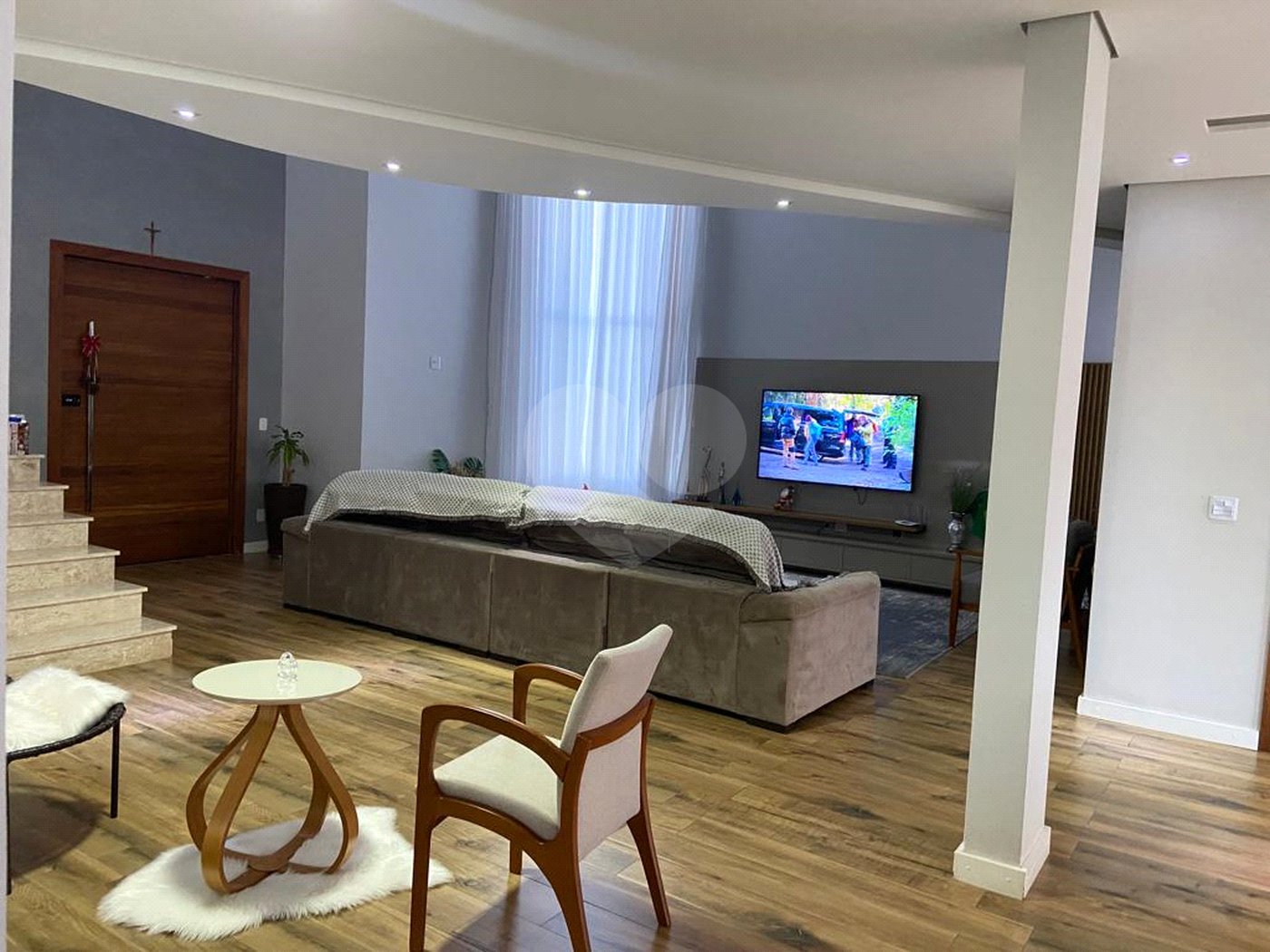 Casa à venda com 5 suítes no condomínio Residencial Fazenda Alta Vista, Salto de Pirapora - SP