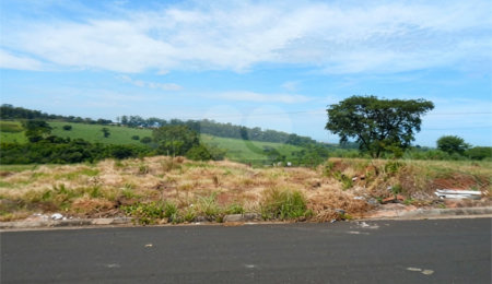 Terreno à venda em Jardim Universal, Araraquara, SP