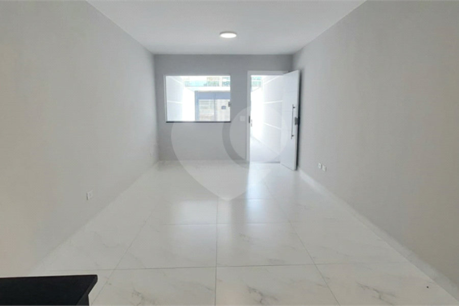 Sobrado à venda com 3 quartos, sendo 1 suíte, em Vila Medeiros, São Paulo, SP