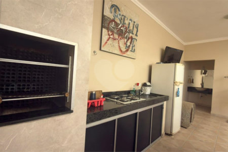 Casa à venda com 4 quartos, sendo 1 suíte,  no condomínio Portobello Sorocaba, Sorocaba - SP