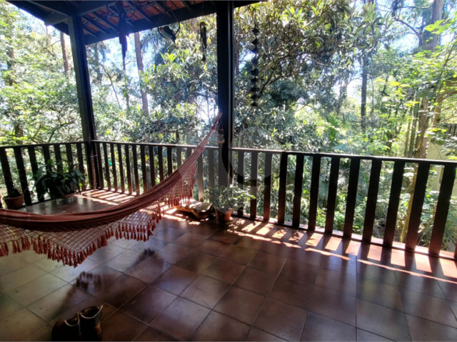 Casa à venda com 3 quartos, sendo 1 suíte, em Serra da Cantareira, Mairiporã, SP