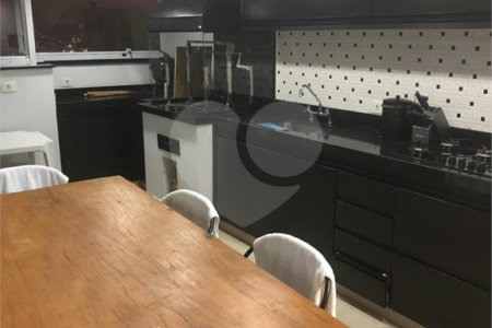 Cobertura à venda com 3 quartos, sendo 1 suíte,  em Alto da Lapa, São Paulo, SP