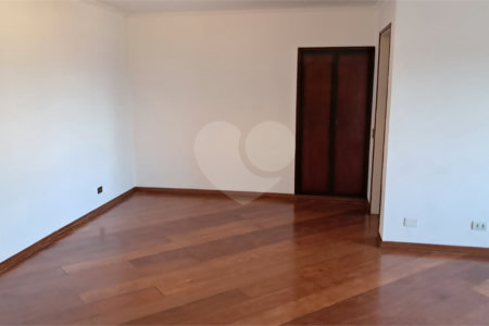 Apartamento para alugar com 2 quartos, sendo 1 suíte, em Alto da Boa Vista, São Paulo, SP