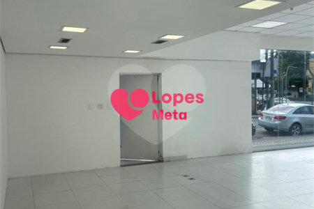 Loja Ponto Comercial em Vila Industrial, São José dos Campos/SP.