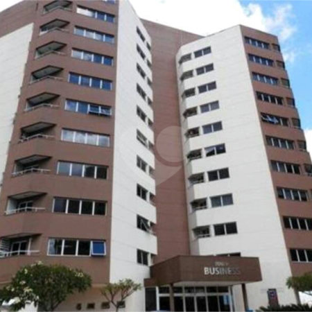 Indaiatuba - Torre Business -Venda e Locação - Escritório e WC , com area util de 39.16m² -R$ 385.000,00- Locação - R$ 2.600,00, mais condominio de R$ 317,,48 - iptu de R$ 110,63 - condominio para venda - R$ 503,86 - Complexo Office Premium de 3 torres de salas comerciais, um shopping