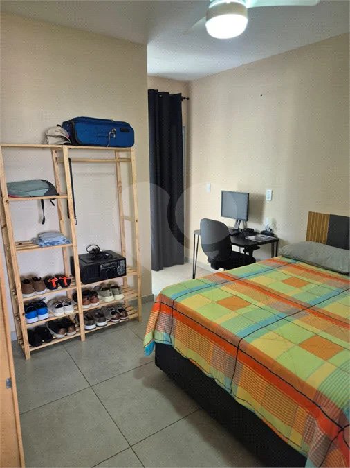 Casa em condomínio à venda em Valinhos no Residencial Santa Elisa com possibilidade de permuta por apartamento