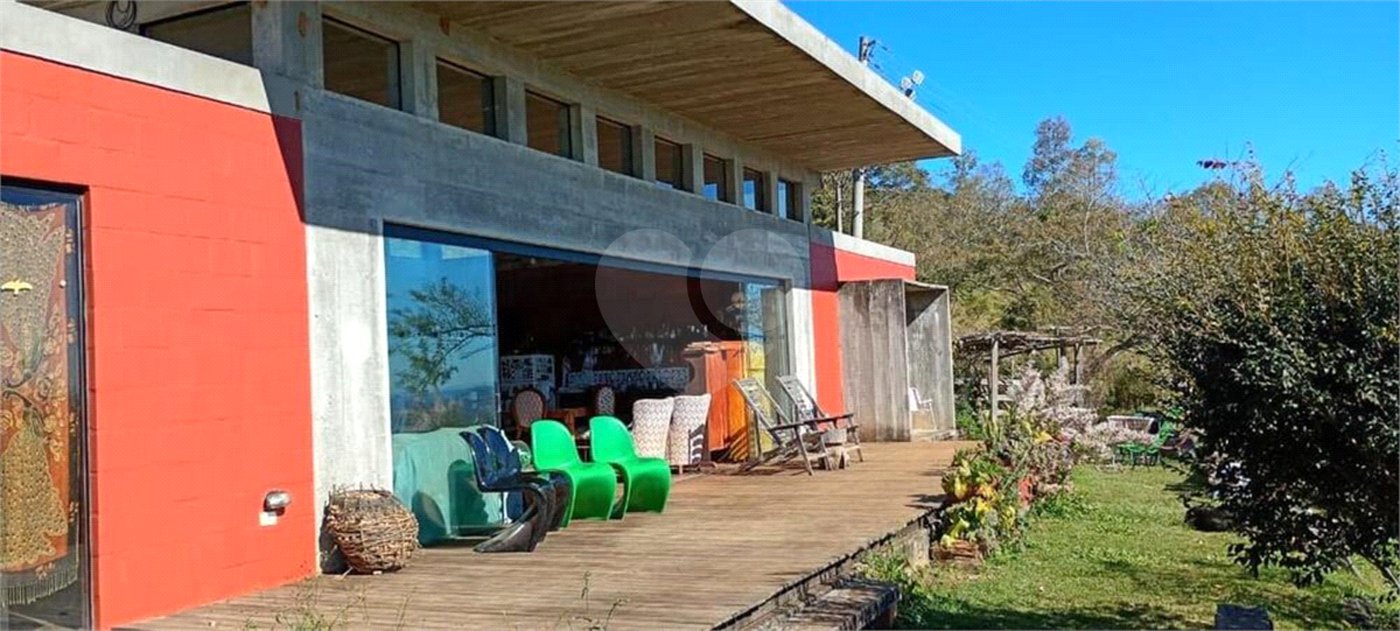 Chácara à venda com 2 suítes em Boa Vista, Piracaia, SP