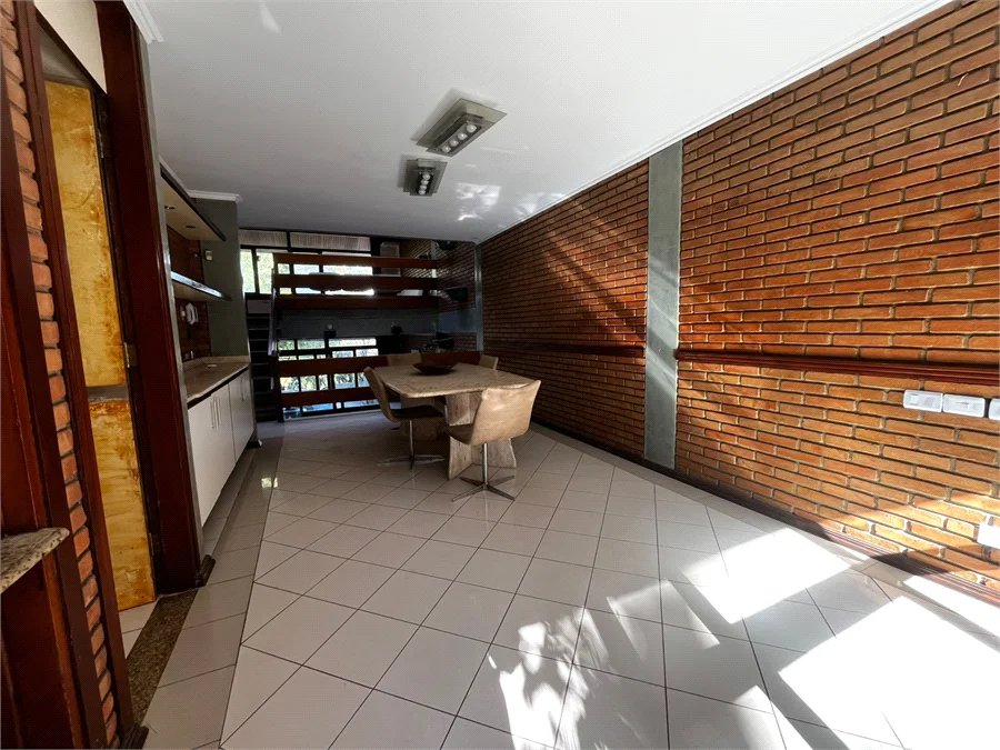 Sobrado à venda com 3 quartos, sendo 1 suíte, em Rolinópolis, São Paulo, SP