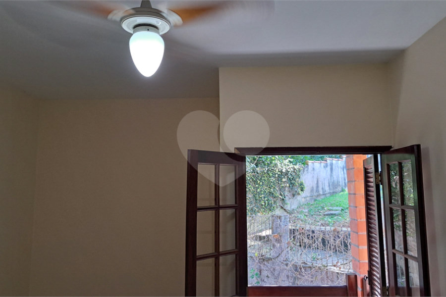 Casa à venda com 3 quartos, sendo 1 suíte, em Serra da Cantareira, Mairiporã, SP