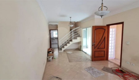 Casa à venda com 4 quartos, sendo 2 suítes,  em Vila Nair, São Paulo, SP