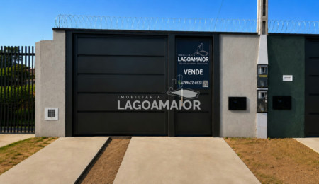 Casa à venda ou para alugar com 2 quartos, sendo 1 suíte,  em Santa Rita, Três Lagoas, MS