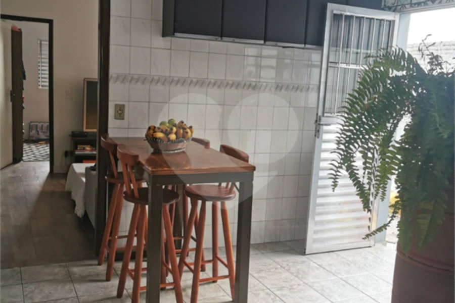Casa à venda com 2 quartos em Horto, São Paulo, SP