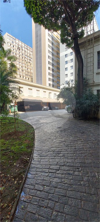 Apartamento à venda com 3 quartos, sendo 1 suíte, em Santa Cecília, São Paulo, SP