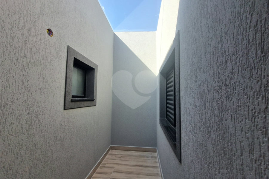 Sobrado à venda com 3 quartos, sendo 1 suíte, em Vila Bonilha, São Paulo, SP