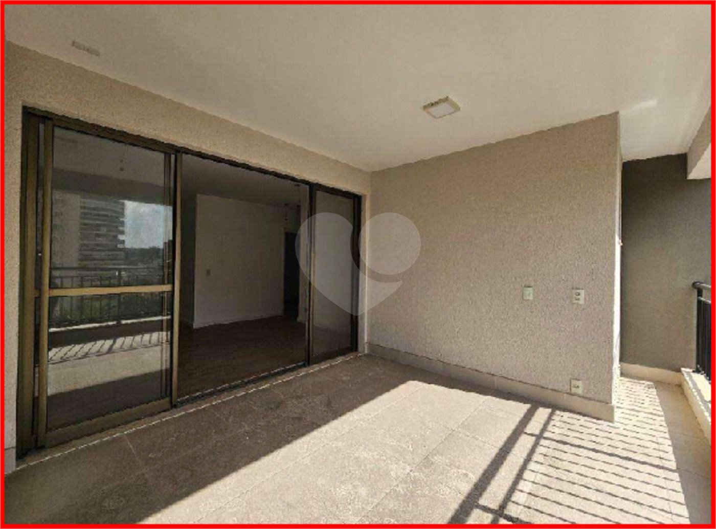 Apartamento à venda com 4 quartos, sendo 3 suítes,  em Santa Teresinha, São Paulo, SP