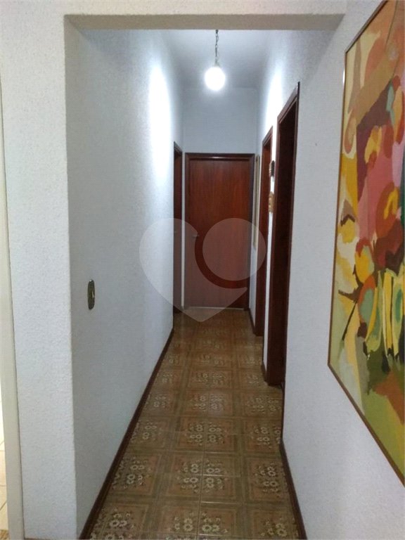 Casa à venda com 3 quartos, sendo 1 suíte, no Centro, Vinhedo, SP