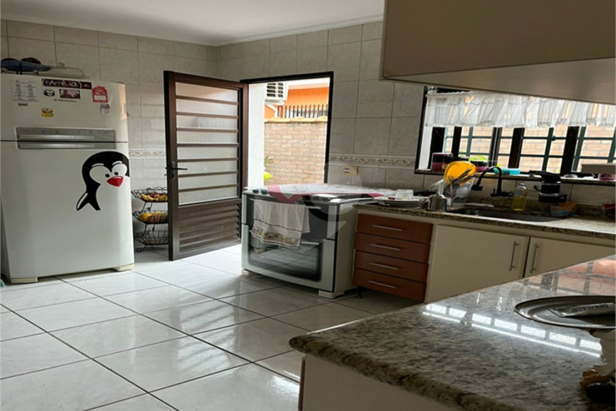 Casa Térrea à venda com 3 quartos, sendo 1 suíte, em Jaçanã, São Paulo, SP