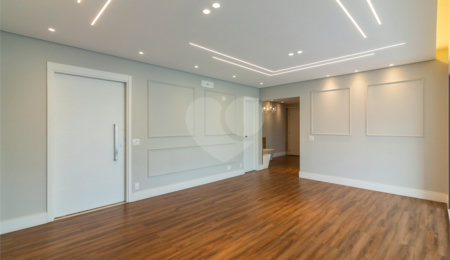 Apartamento à venda com 3 quartos, sendo 2 suítes,  em Pinheiros, São Paulo, SP