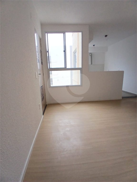 Apartamento para alugar com 2 quartos em Santa Cruz, Rio de Janeiro, RJ