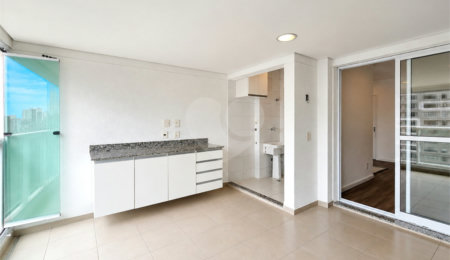 Apartamento à venda ou para alugar com 2 quartos, sendo 1 suíte,  em Campo Belo, São Paulo, SP