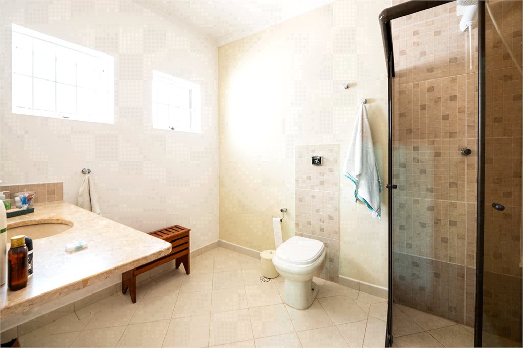 Casa Térrea à venda com 4 quartos, sendo 1 suíte, em Jardim Marajoara, São Paulo, SP