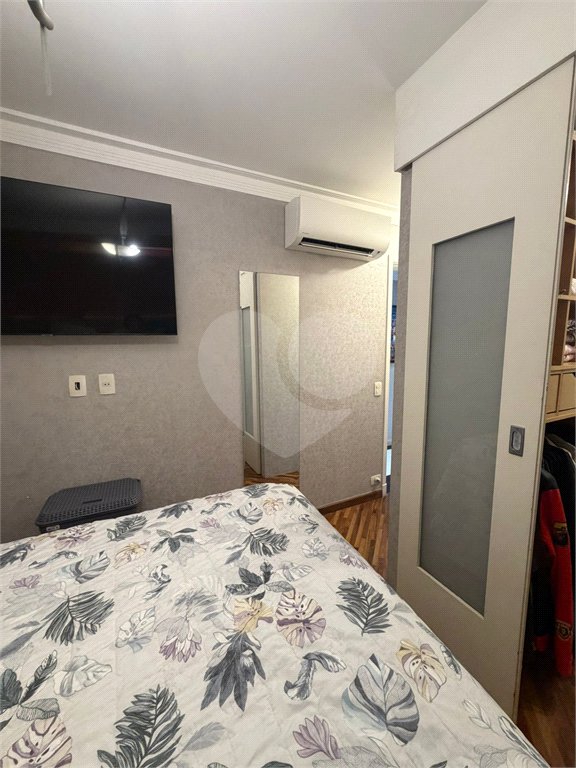 Apartamento à venda com 3 quartos, sendo 1 suíte,  em Vila Regente Feijó, São Paulo, SP