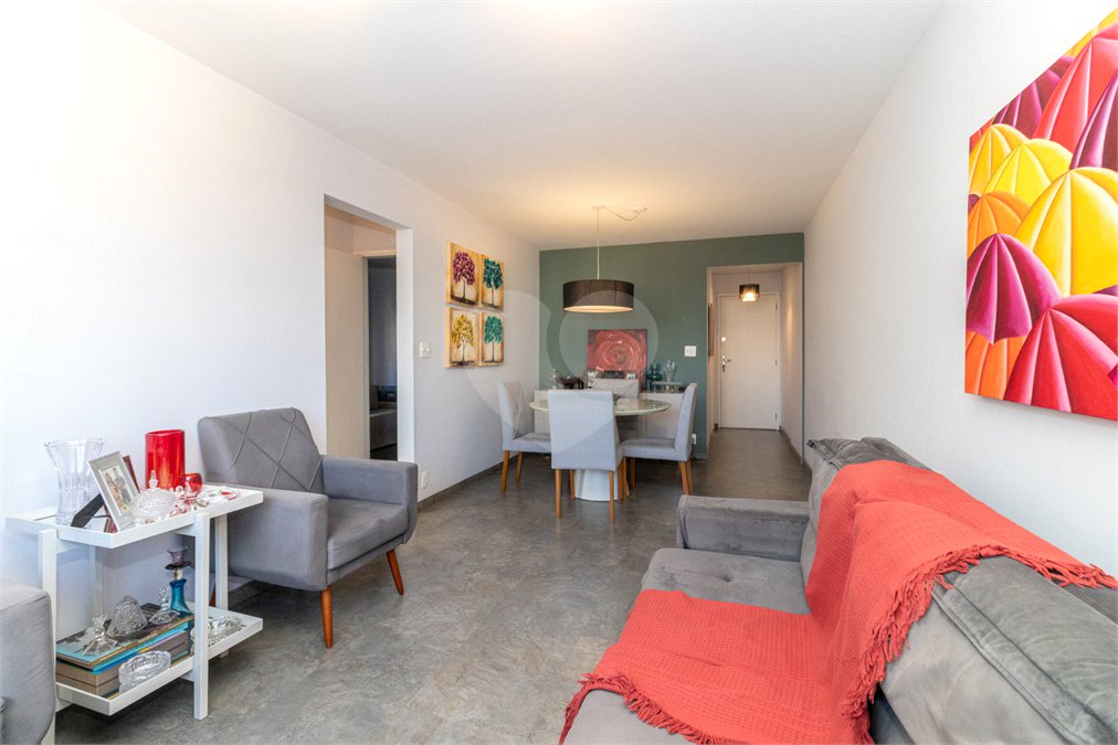 Apartamento à venda com 2 quartos em Moema, São Paulo, SP