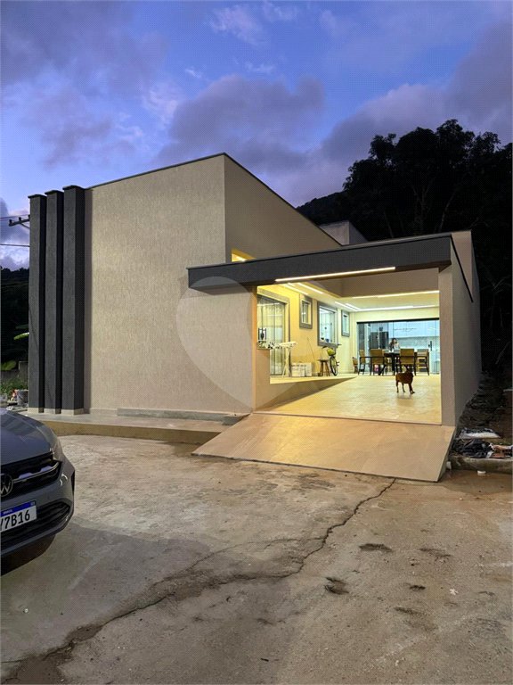 Duplex à venda com 2 quartos, sendo 1 suíte, em Campo Grande, Rio de Janeiro, RJ
