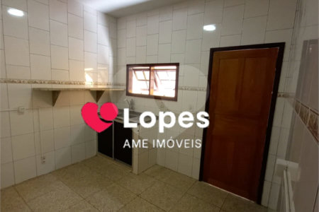Casa à venda com 2 quartos em Campo Grande, Rio de Janeiro, RJ