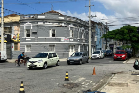 Casa à venda, 258 m² por R$ 1.100.000,00 - Vila Matias - Santos/SP