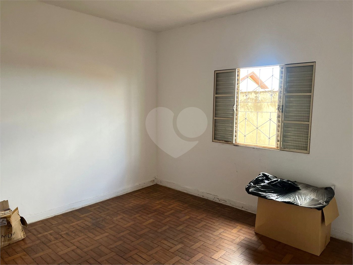 Casa à venda com 3 quartos, sendo 1 suíte,  em Jardim Itália, Itapetininga, SP