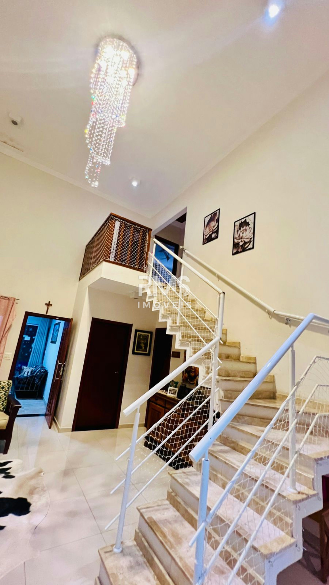 Casa à venda com 3 suítes no condomínio Granja Olga II, Sorocaba - SP