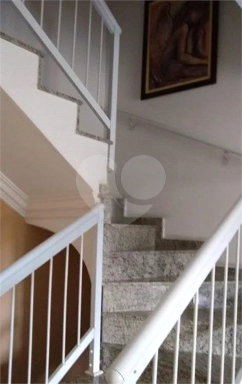 Sobrado à venda com 3 quartos, sendo 1 suíte, em Artur Alvim, São Paulo, SP