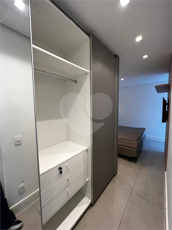 Linda Cobertura Duplex para venda no Jardim Paulista com 87,45 m² decorada!