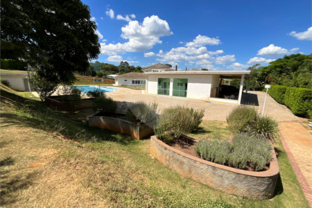 Casa à venda com 6 quartos, sendo 5 suítes, no condomínio City Castelo, Itu - SP