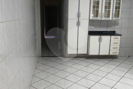 Sobrado à venda com 3 quartos em Jardim Japão, São Paulo, SP