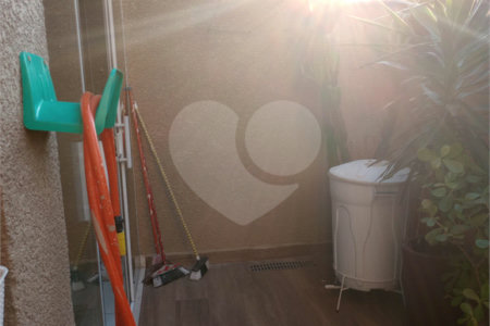 Apartamento à venda com 2 quartos, sendo 1 suíte, em Vila Urupês, Suzano, SP