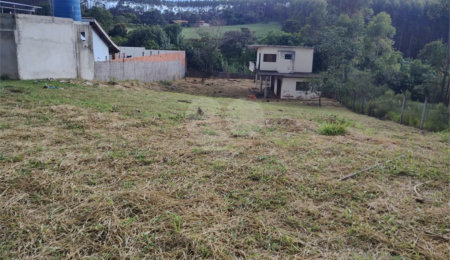 Chácara à venda com 2 quartos em Chácaras Berro D'água, Itu, SP