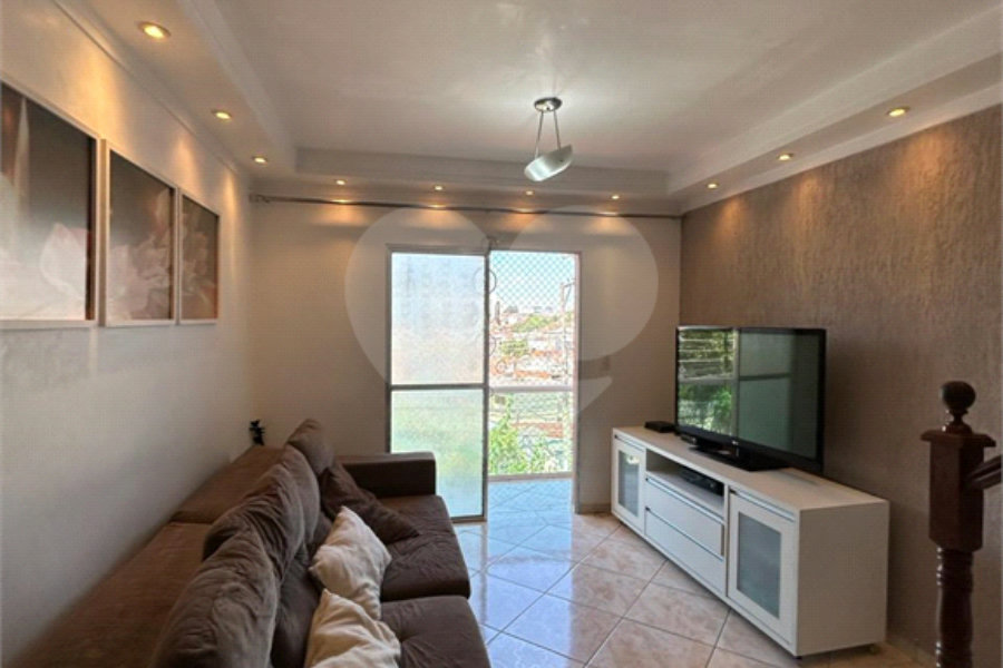 Sobrado à venda com 3 quartos, sendo 1 suíte, em Vila Nova Cachoeirinha, São Paulo, SP